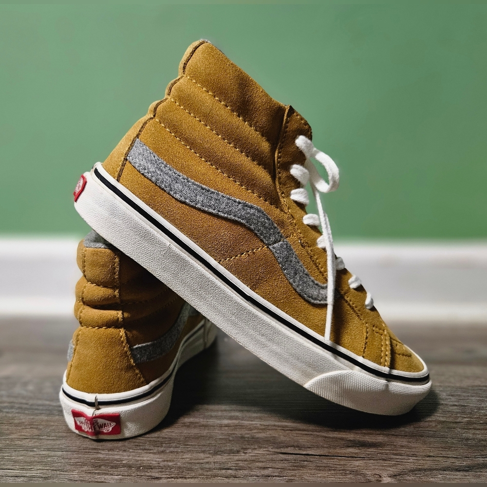Vans S8-Hi Slim Classics - Vintage‎ Suede Amber Gold with Gray Stripe Sneakers